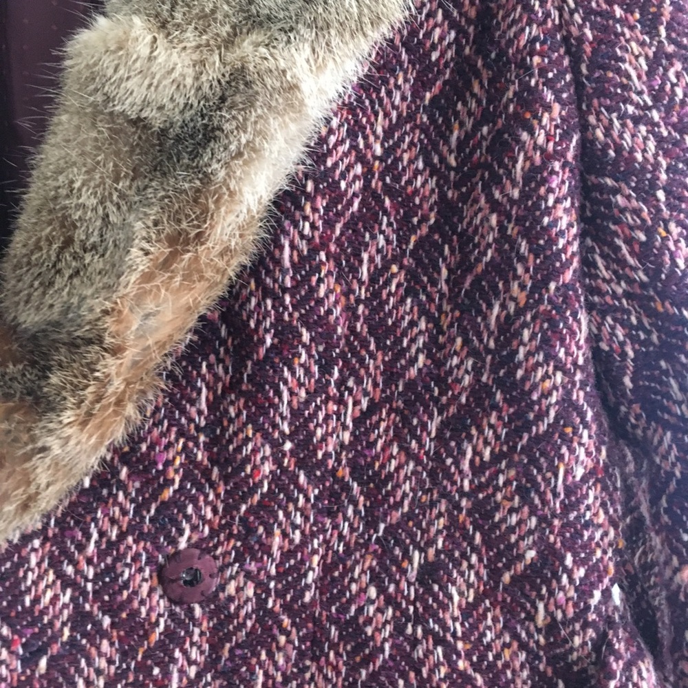 Club Monaco coat with faux fur collar - Picture 6 of 7